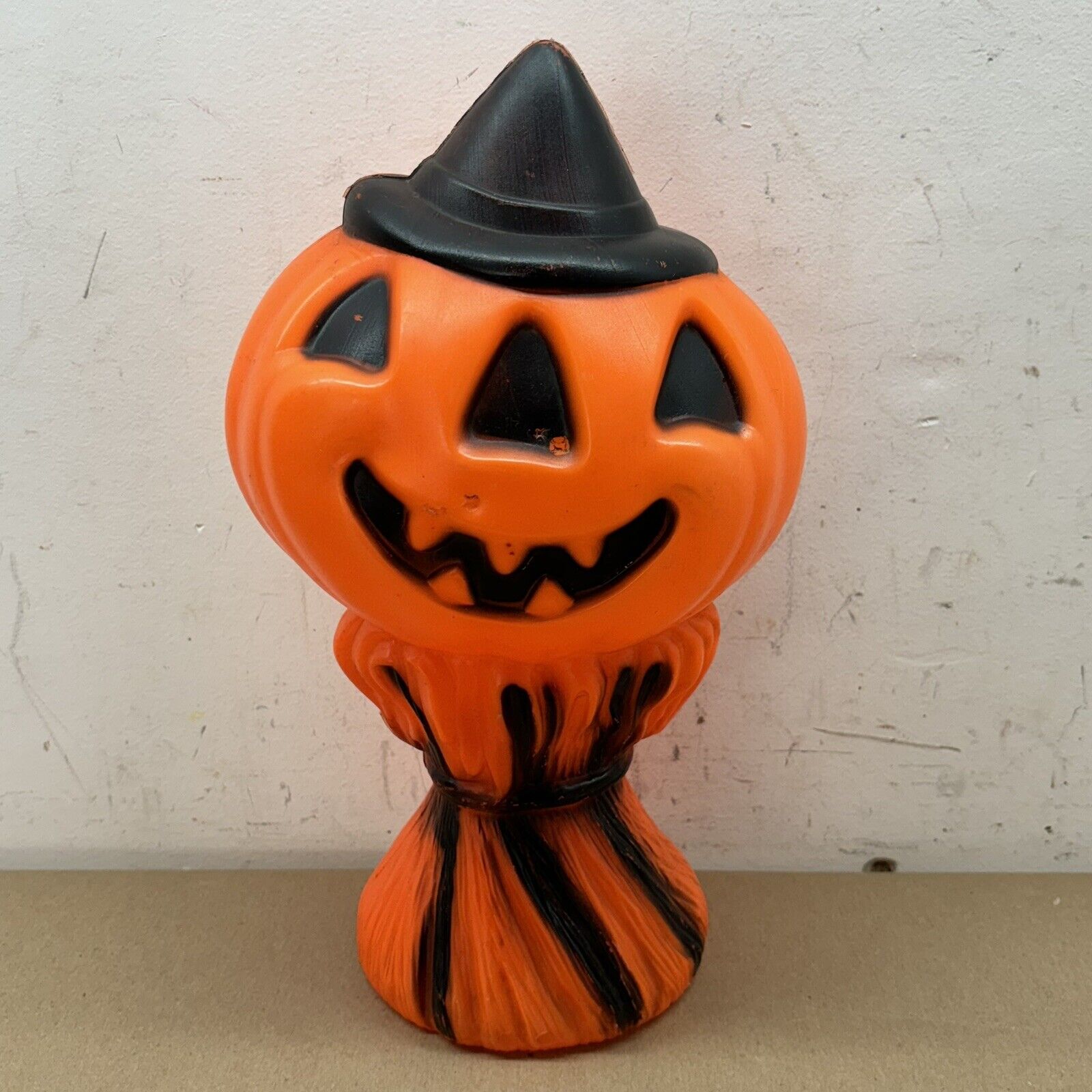 Vintage Halloween Blow Mold Pumpkin Haystack Jack O Lantern Witch Hat - READ