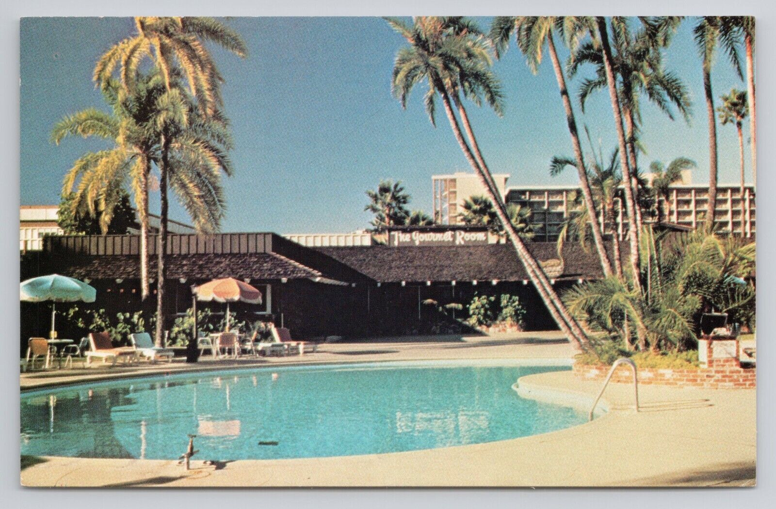 Town And Country Hotel San Diego Postcard 4128
