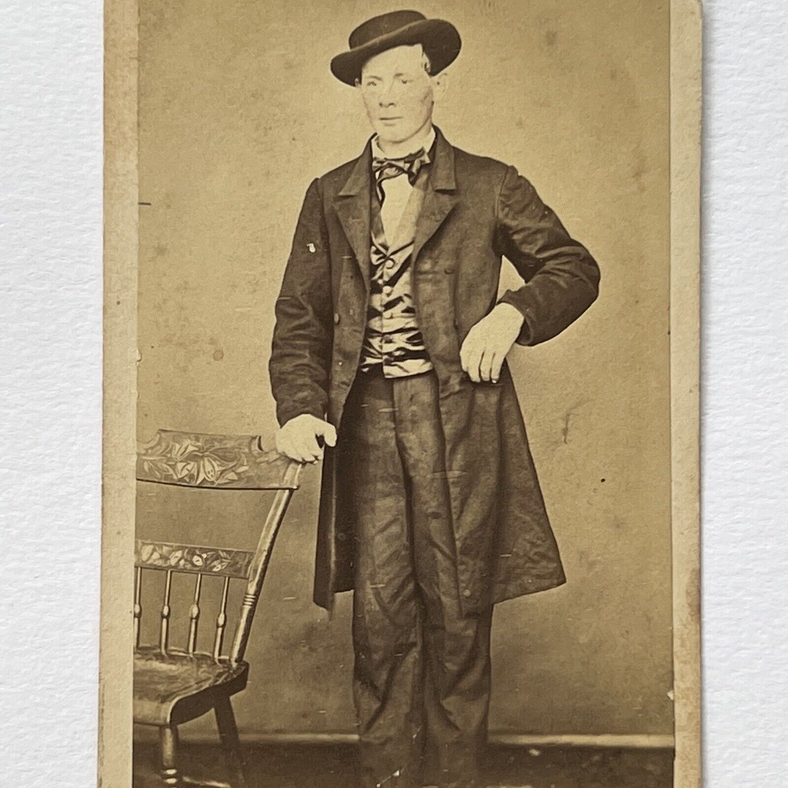 Antique CDV Photograph Handsome Distinguished Man Great Pose Attire Photo Stand