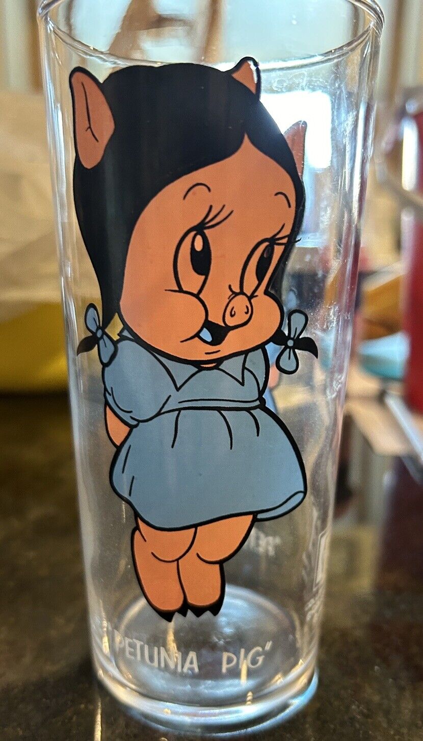 PETUNIA PIG Vintage Pepsi Collector Warner Bros Looney Tunes 1973 Glass