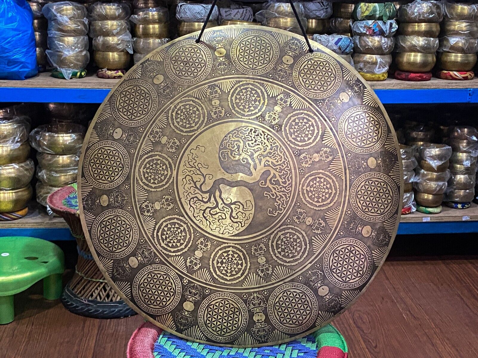 Sale 50cm Heart Chakra carving Spiritual Sound Healing Tibetan gong from Nepal.