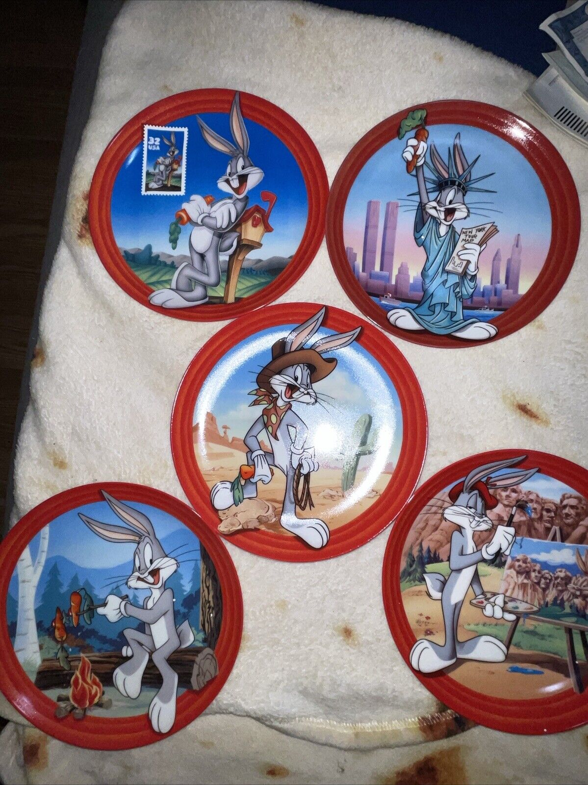 Set Of 5 Bugs Bunny Plates
