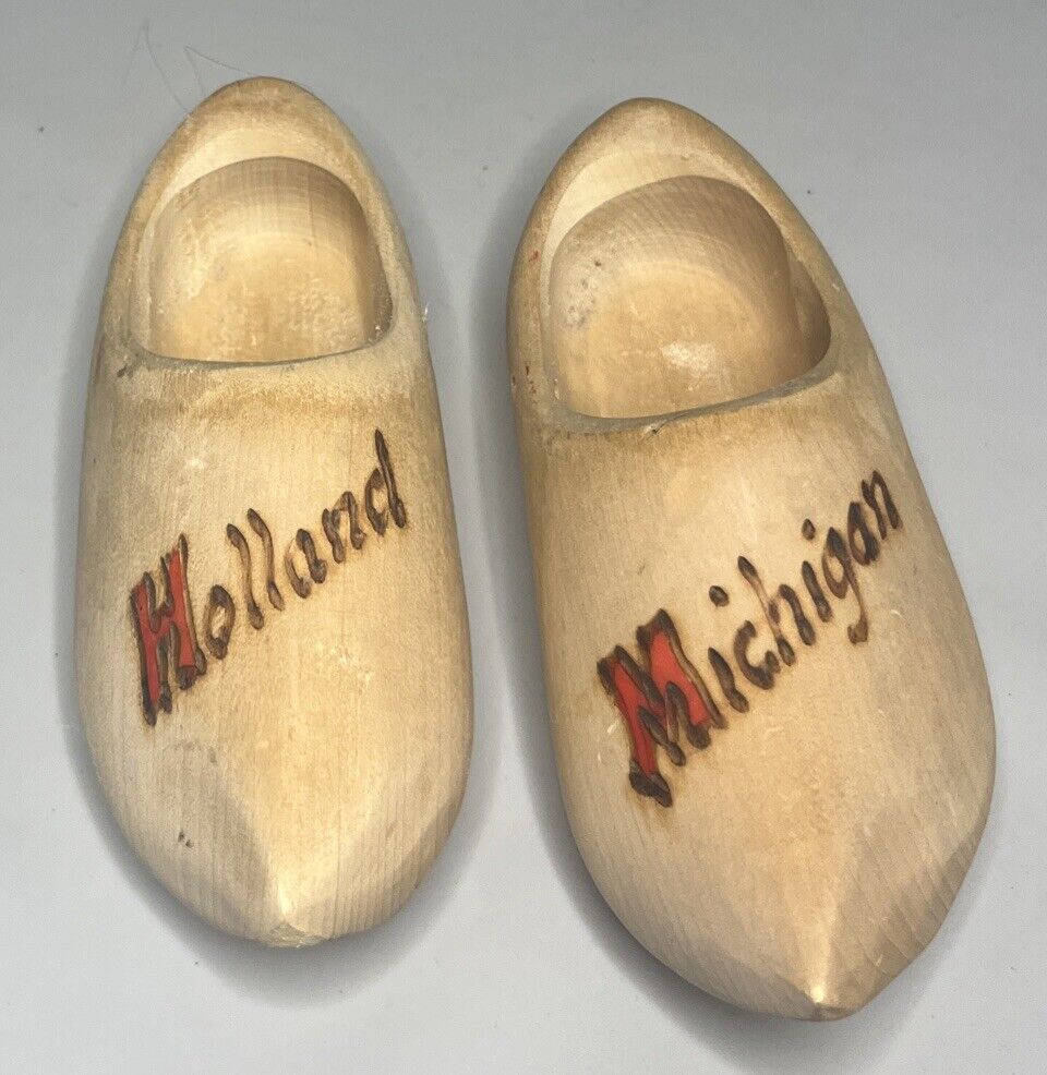 Vintage 1930\'s/40\'s Souvenir Wooden Clogs Holland Michigan Dutch Shoes Folk Art