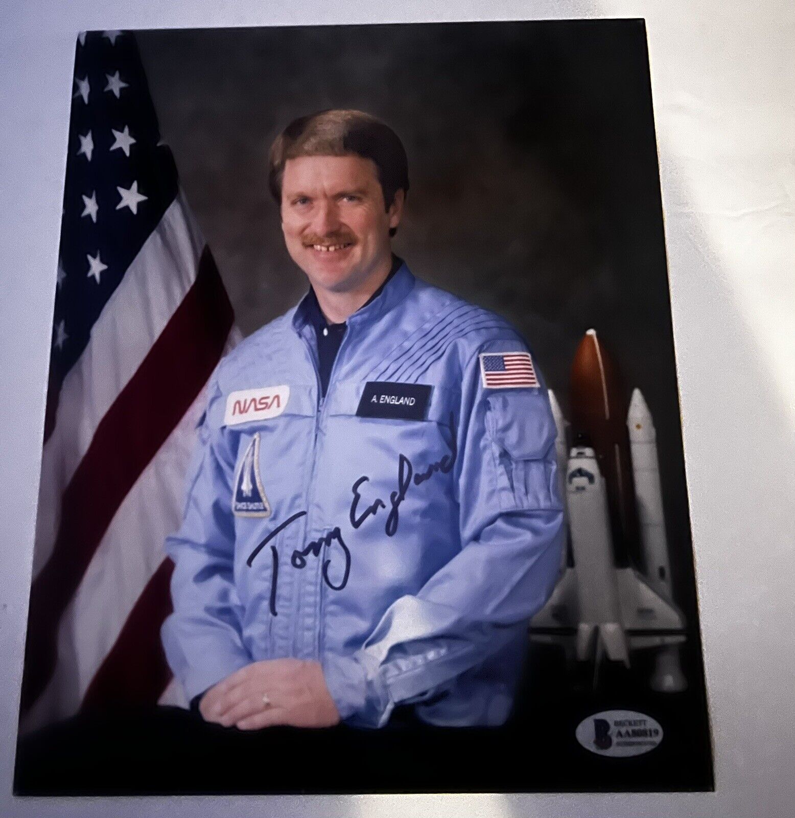 Anthony  Tony England signed 8x10  astronaut photo Beckett BAS England