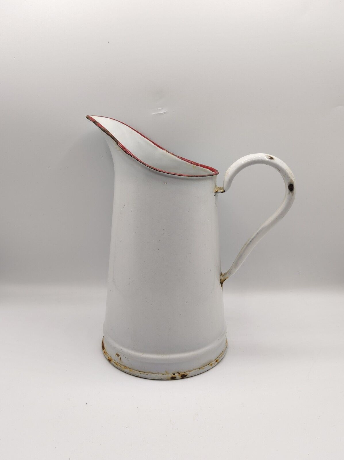 French vintage Pitcher, antique metal enamel vase flowers White Beige Country Ho