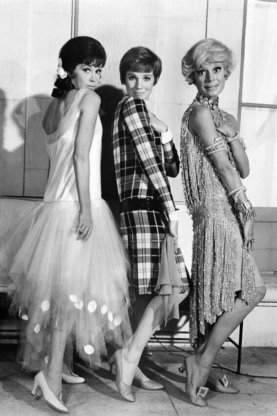 MARY TYLER MOORE C CHANNING JULIE ANDREWS THOROUGHLY MODERN MILLIE 24x36 Poster