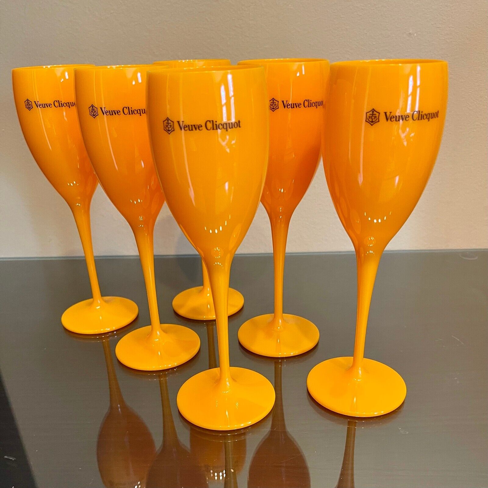 Veuve Clicquot Set of Six Orange Acrylic Champagne Flute Glass New Set