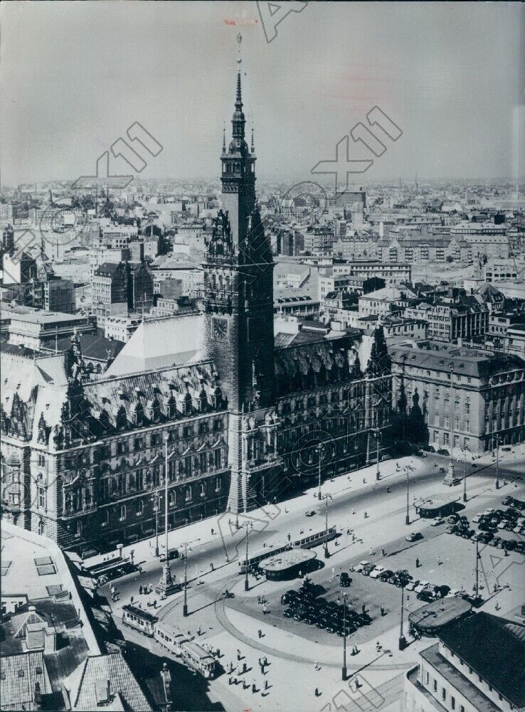 1963 Hamburg Germany Aerial View of Blick Auf Den Rathaus Market Press Photo