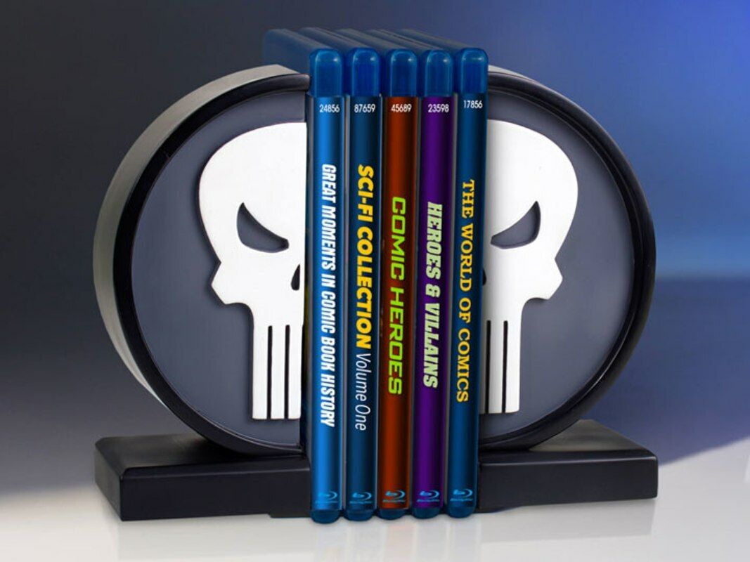 Gentle Giant x Marvel The Punisher Logo Collectible  Bookends Limited Edition