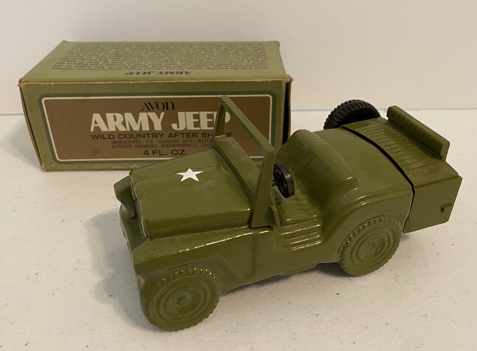 Vintage Avon Army Jeep Green Bottle Decanter Wild Country After Shave 4 Fl Oz