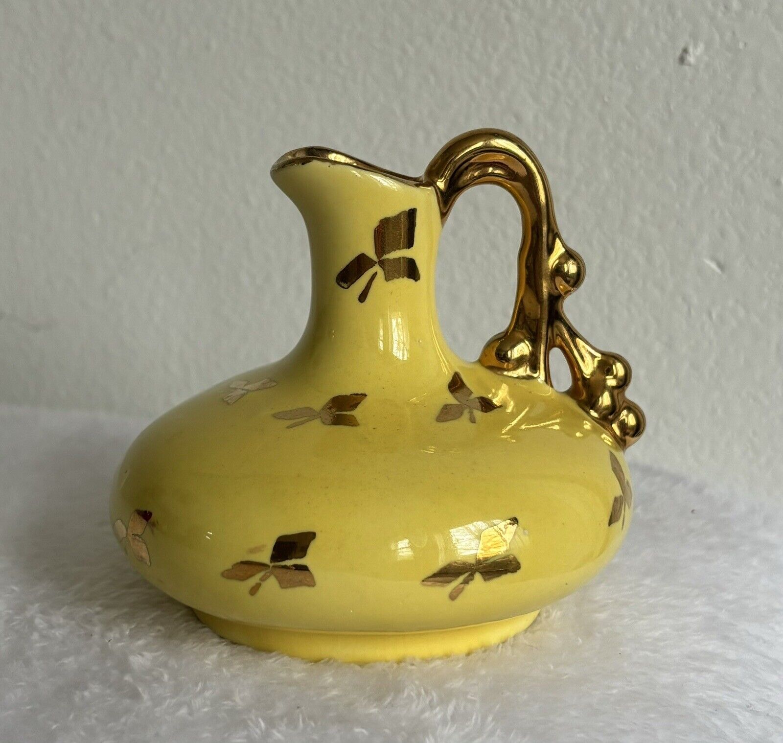 Vintage, 4” Ceramic Vase, Yellow With Gold Luster
