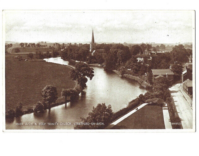 c.1940s River Avon And Holy Trinity Church Stratford England UK RPPC Postcard