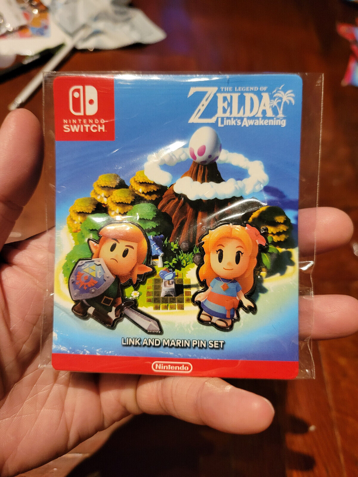 The Legend of Zelda Link\'s Awakening Nintendo Switch Promo Pin Set *NEW*
