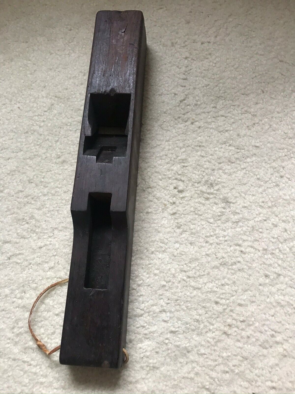 Antique Chinese (Zitan?) wood Carpenter plane: 16-1/4\