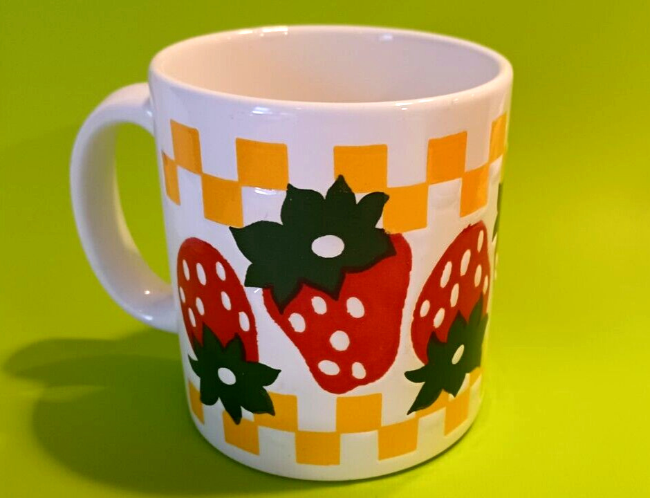 Vintage Strawberry Waechtersbach Tea Coffee Mug Cup Red Green Yellow W Germany