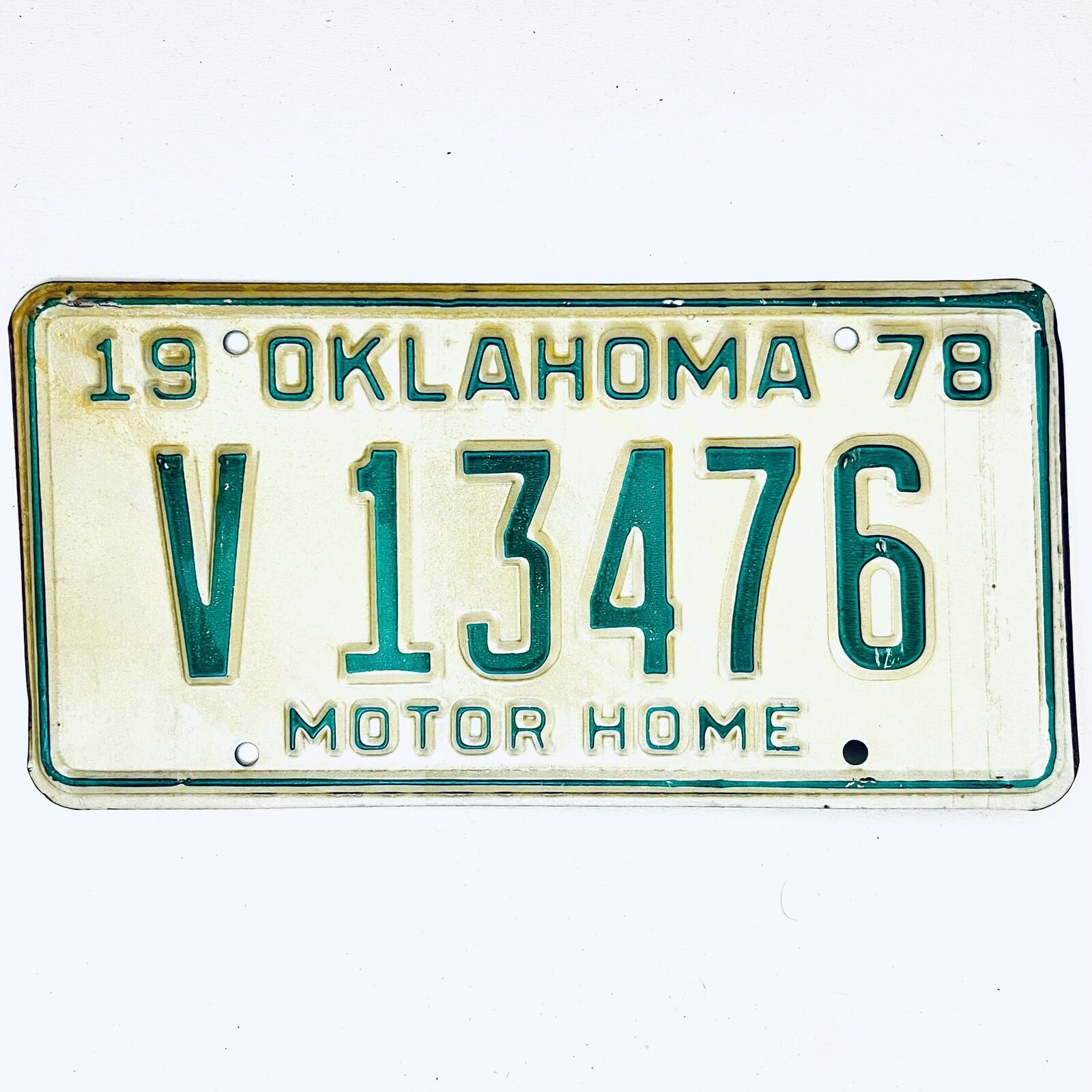 1978 United States Oklahoma Base Motor Home License Plate V 13476