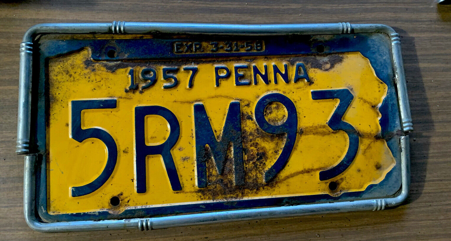 Vintage 1957 PA Pennsylvania License Plate Tag #  5RM93, Cool Look 