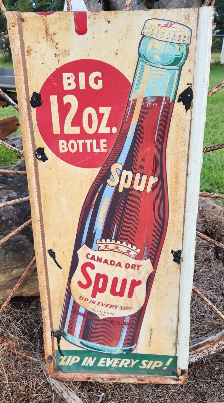 VINTAGE 1950s CANADA DRY SPUR LARGE 44\