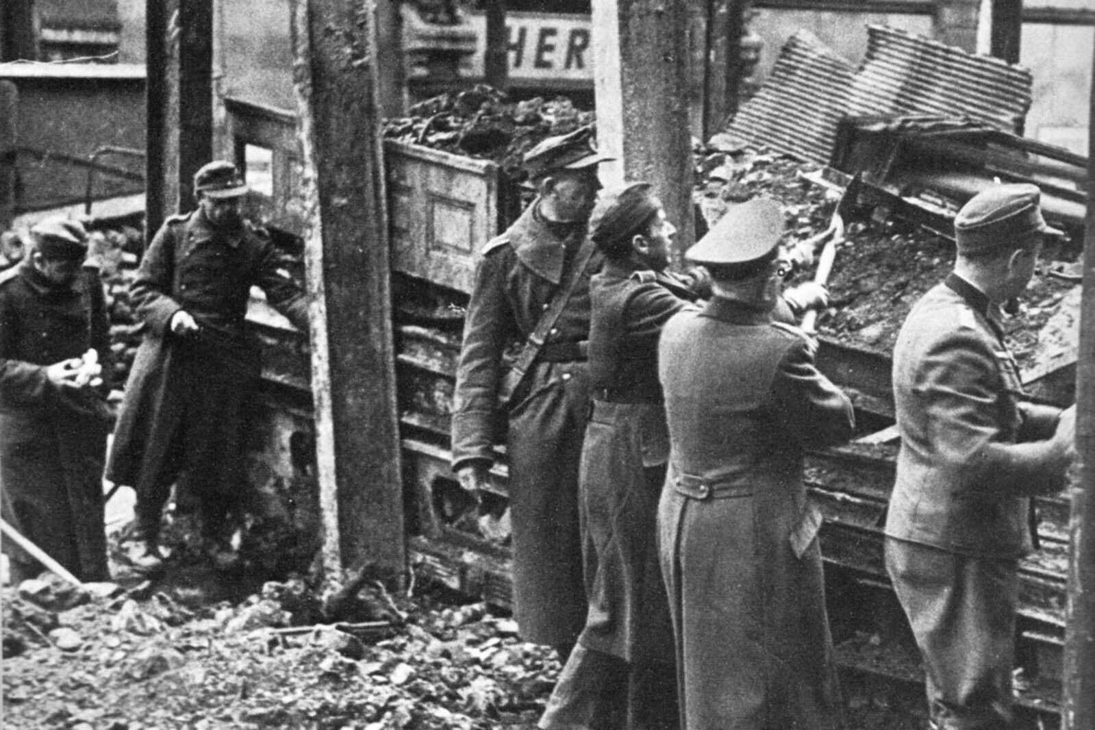 WW2 - The Last Defenders of Berlin in May 1945 