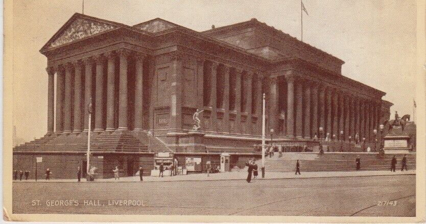 St. George\'s Hall Horse Carriages Liverpool England Divided Postcard c1910