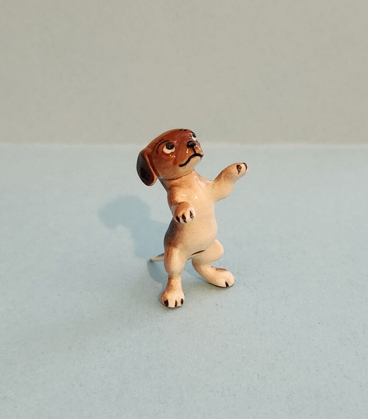 HR Hagen Renaker Early Standing Hind Legs Puppy Miniature Figurine Tri-color HTF