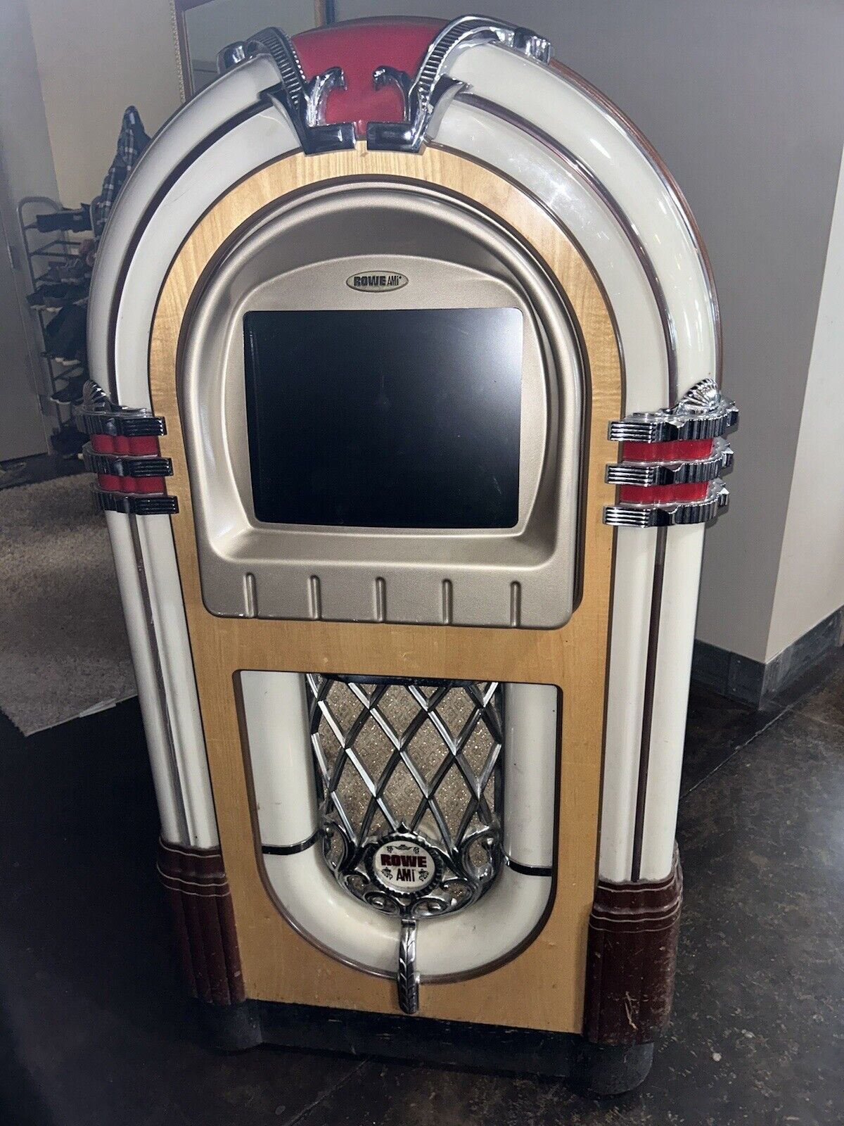 Rock-ola Rowe Ami Jukebox machine