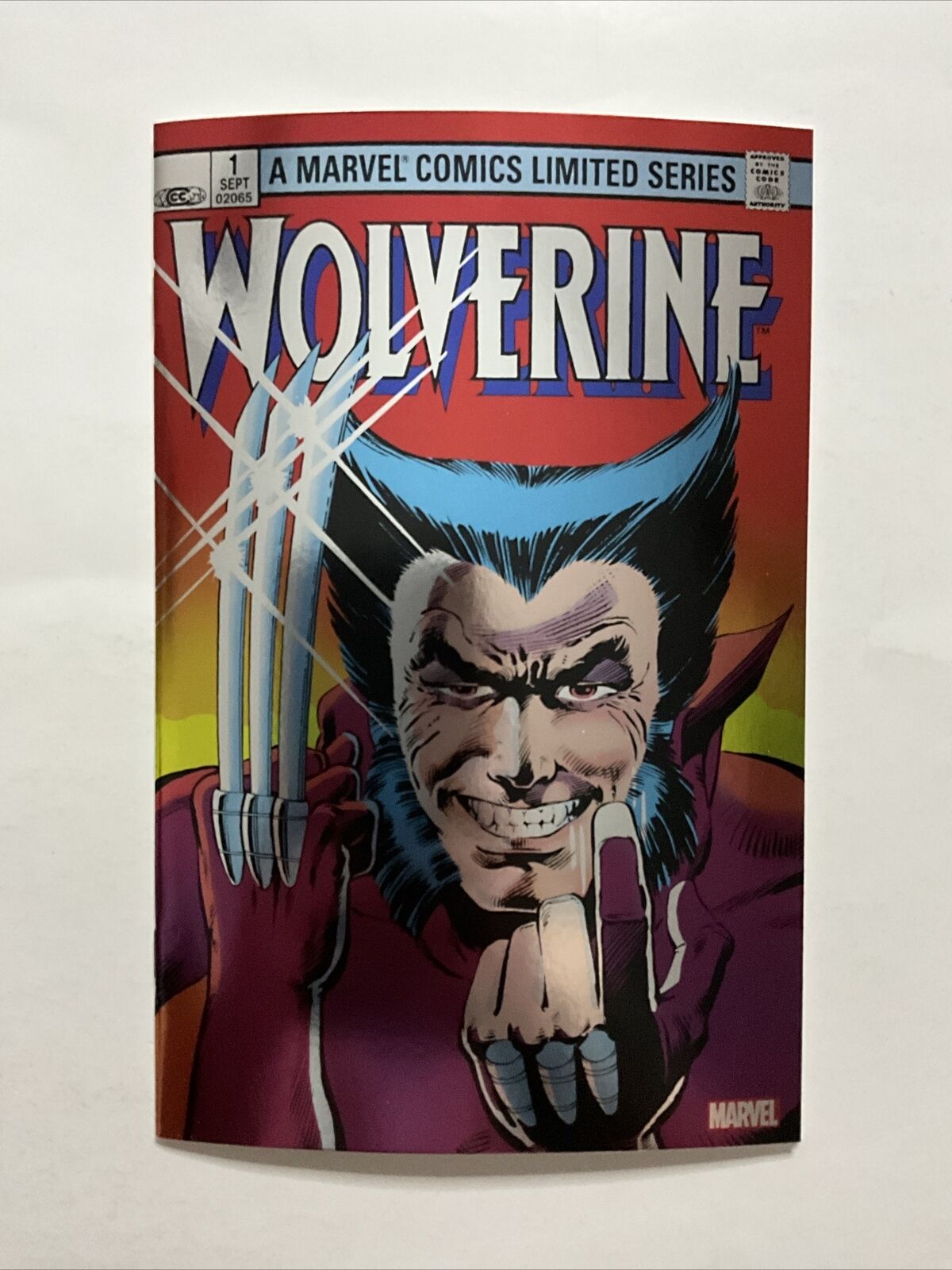 Wolverine #1 (2024) 9.4 NM Facsimile Reprint Foil Variant Cover Comic Book