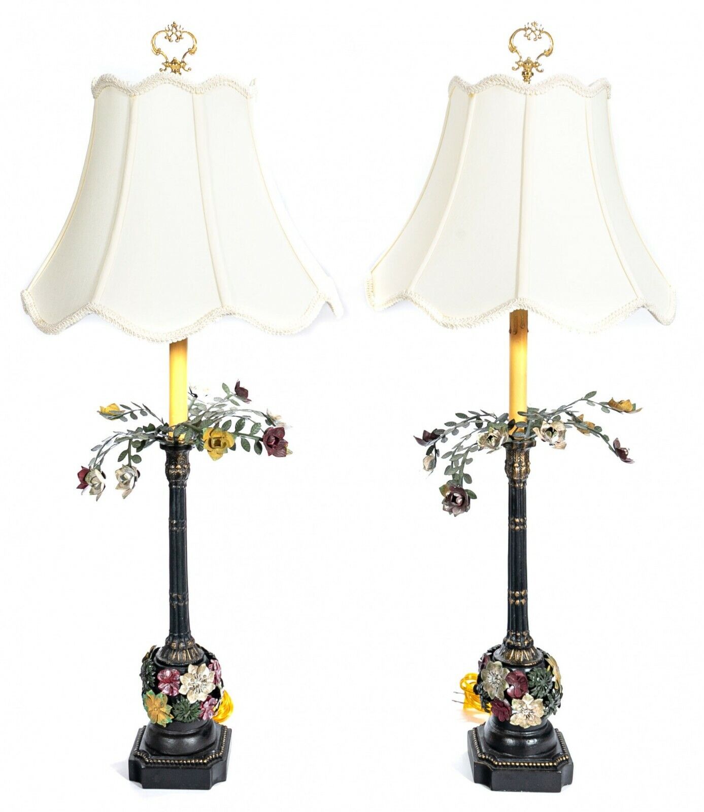 Beautiful Vintage Italian Tole Table Lamps with Lamp Shades: High End Excellent