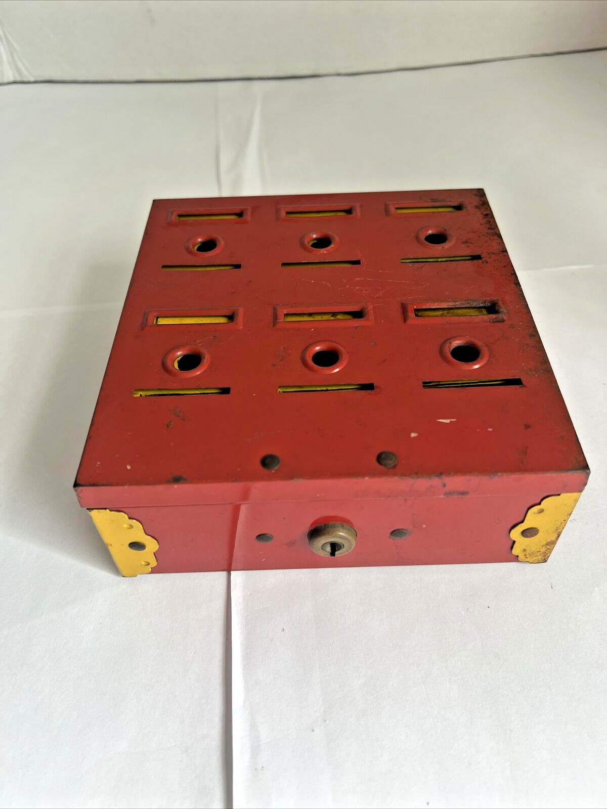Vintage Red Metal Tudor Home Budget Bank Box 6 Tins & OEM Inserts No Key