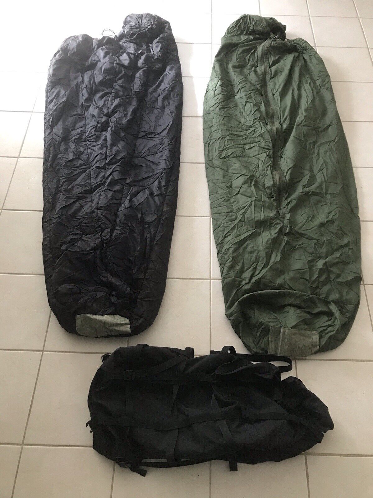 US Military 3 Piece Modular Sleeping Bag Sleep System. Excellent Condition
