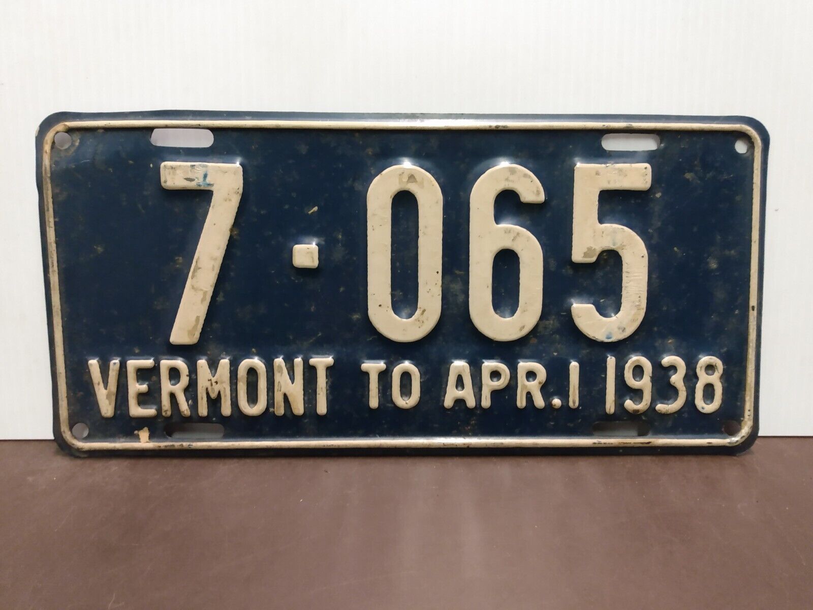 1938 Vermont License Plate Tag Original 