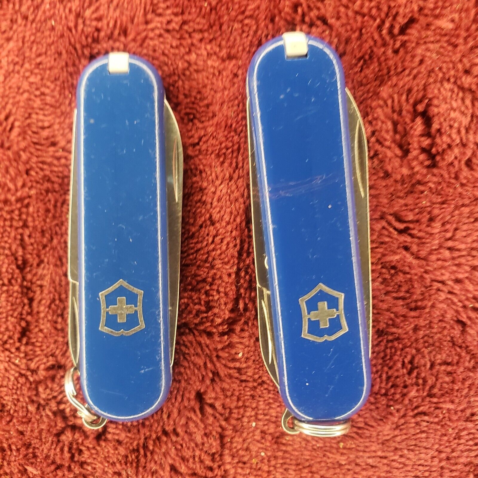 Victorinox Lot of two 2 Swiss Army Classic Pocket Knife Blue