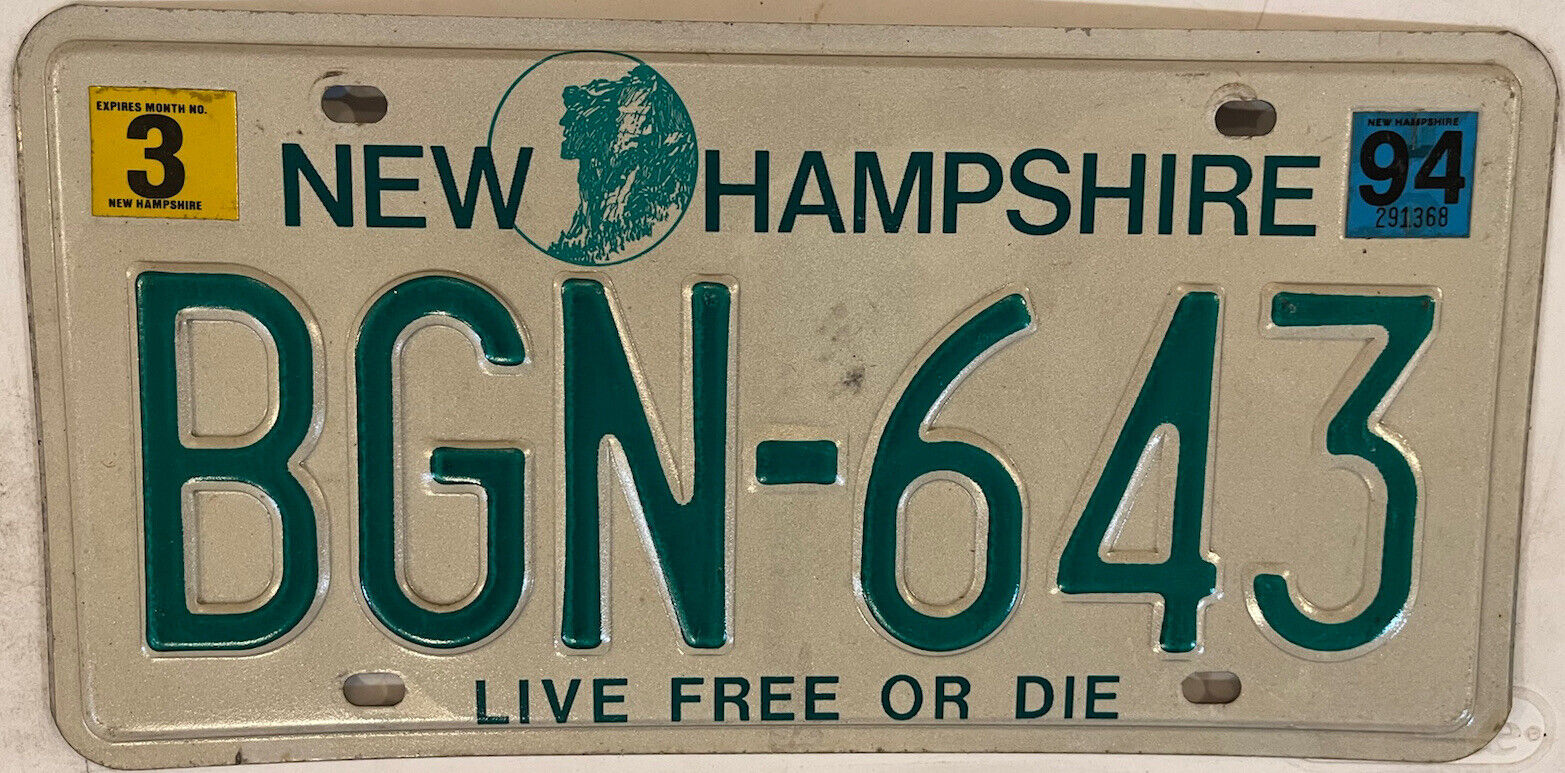 1994 New Hampshire BGN 643 LIVE FREE OR DIE license plate vintage Man Cave NH