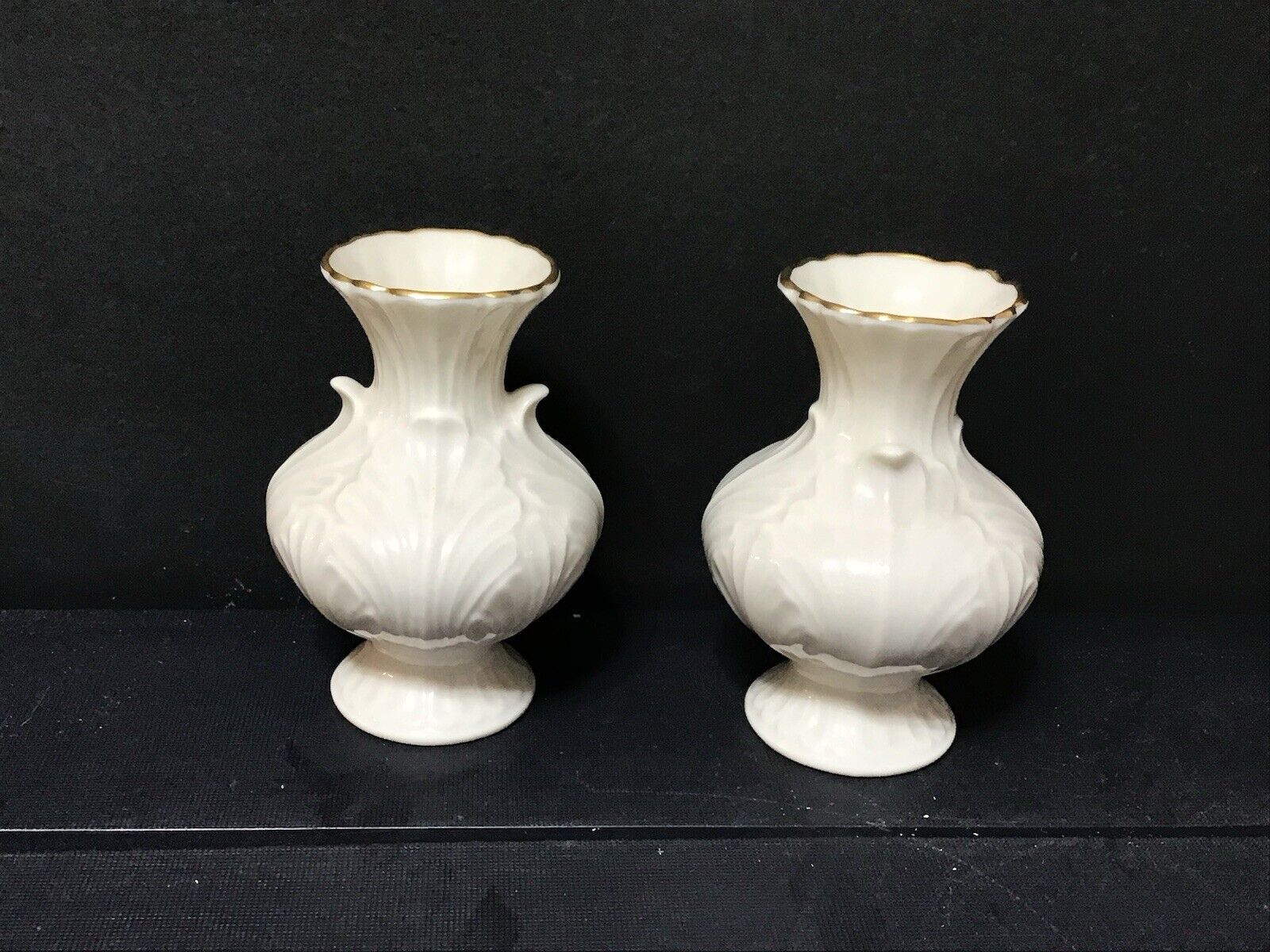 Set of 2 LENOX ELFIN Collection Bud Vases (D1-072024-4.00e)