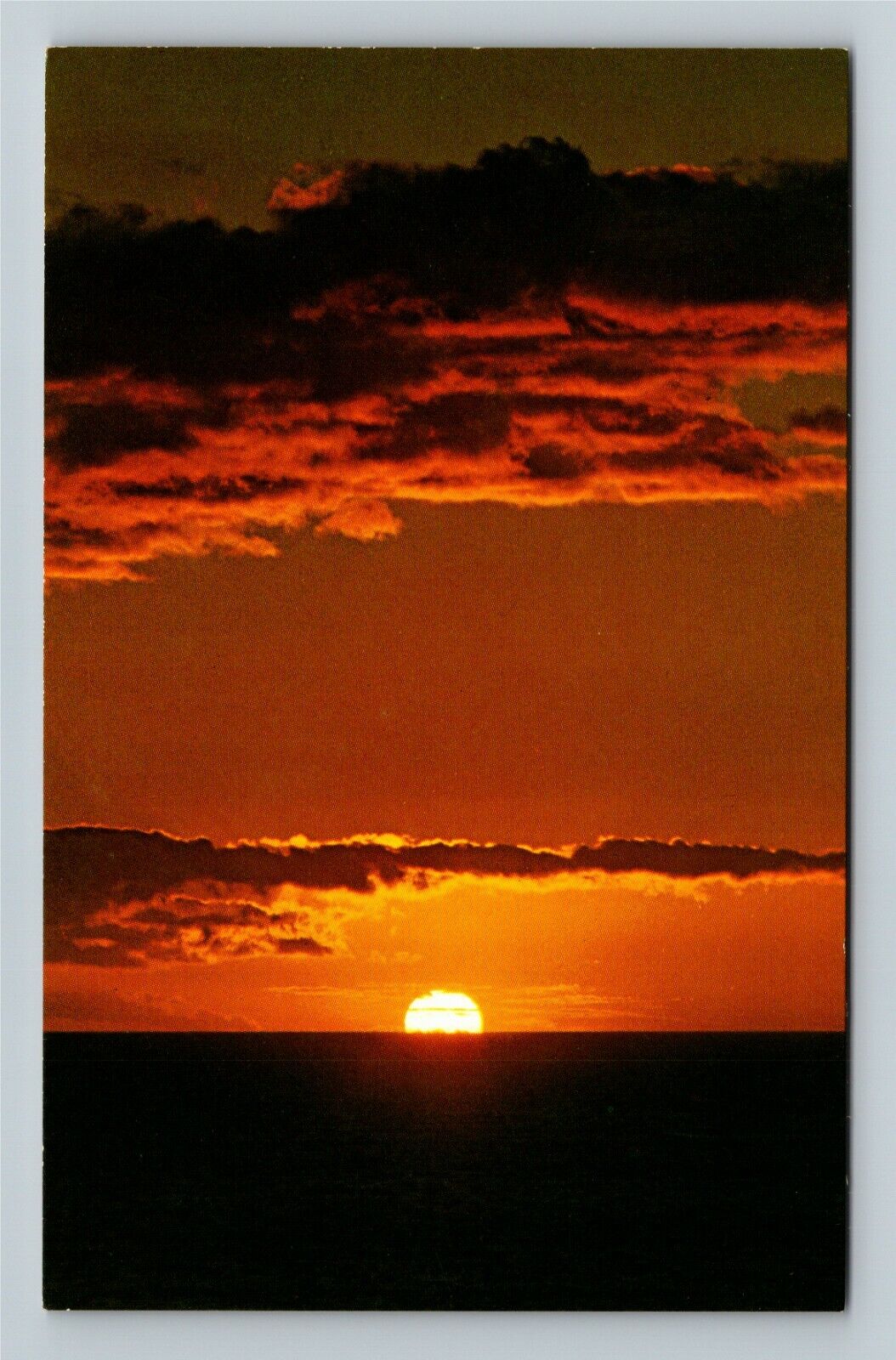 Kihei, HI-Hawaii, Kamaole Beach, Hawaiian Sunset Vintage Souvenir Postcard