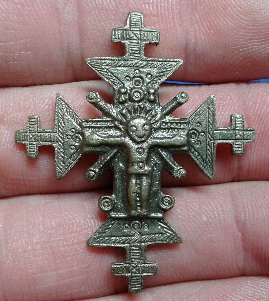 Very beautiful Vintage Bronze Cross.