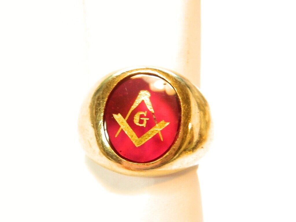 Vintage 10k Gold Red Stone Freemason Masonic Ring 7.2 Grams  Size 7