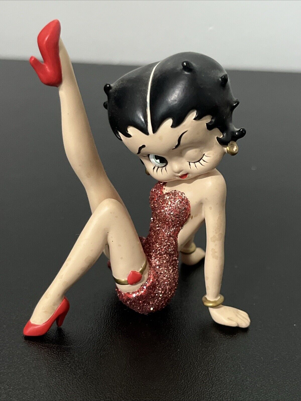 VTG 1999 Betty Boop Figurine - Strike a Pose