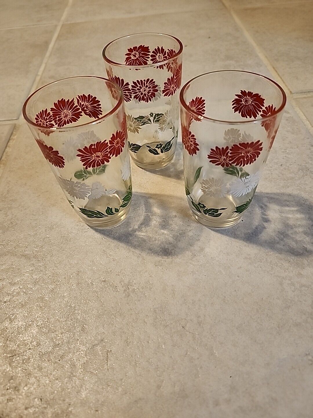 Antique 1940s Red White And Green 4oz Juice Cups
