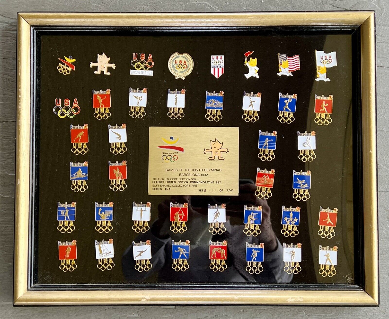 USA TEAM BARCELONA 1992 OLYMPIC GAMES 40 OLYMPIAD CONI  PIN COLLECTION framed