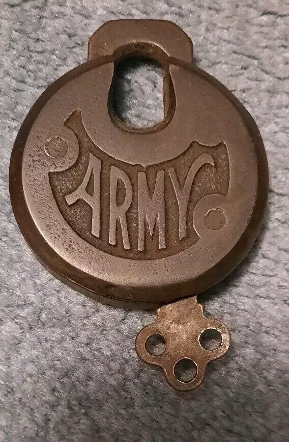 Vintage US Army Cast Iron Pancake Lock Padlock Lock with Key