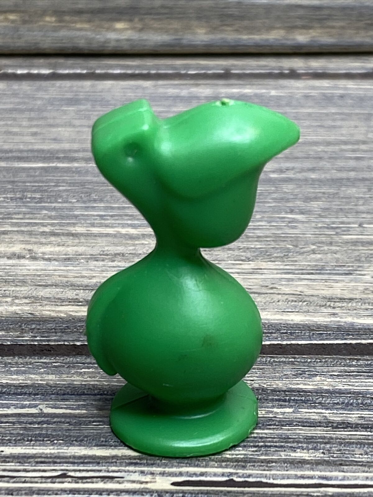 Vintage Green Bird Round Body Large Beak Plastic Figure 1.5\