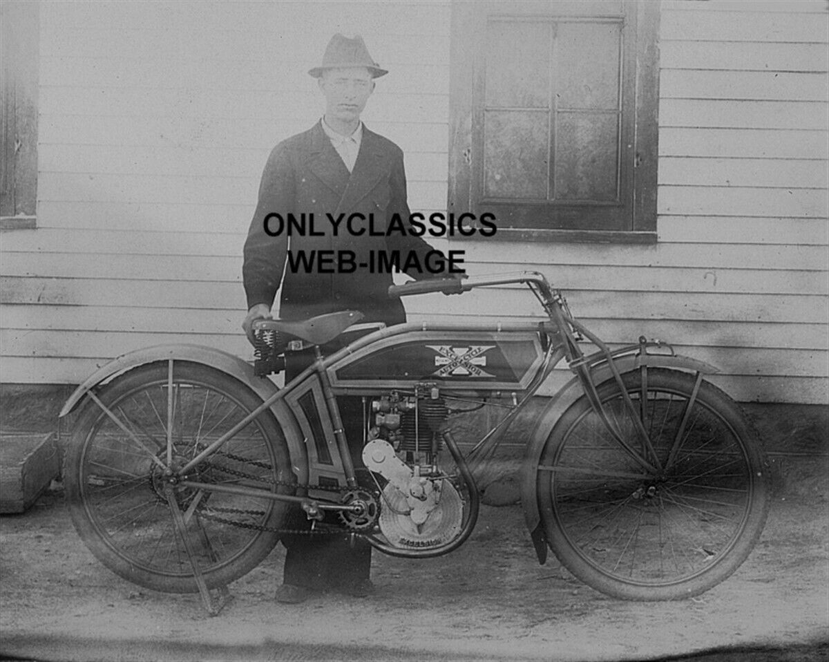 1913 EXCELSIOR AUTO CYCLE ONE CYL. VINTAGE MOTORCYCLE MAN 8X10 PHOTO AMERICANA