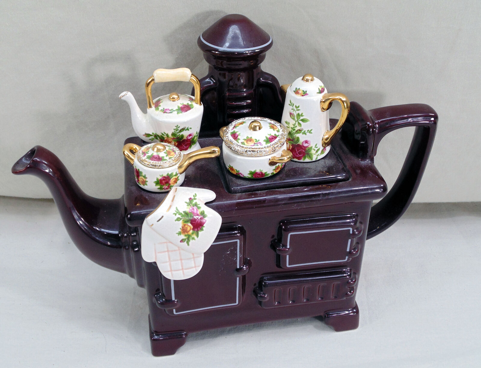 Vintage Royal Albert Old Country Roses Collectible Teapot Stove Paul Cardew