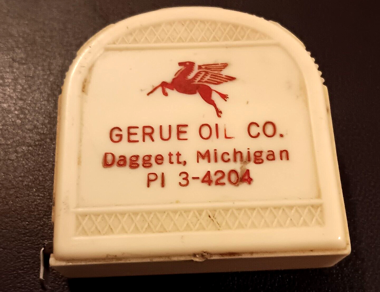 Vintage MOBIL OIL Gerue Gas Station TAPE MEASURE Original CASE Daggett Michigan