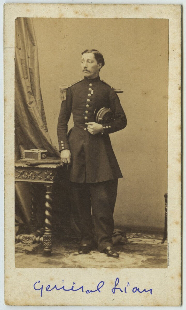 1860-70 Disderi Military CDV. Second Lieutenant. Relationship with General Lion?
