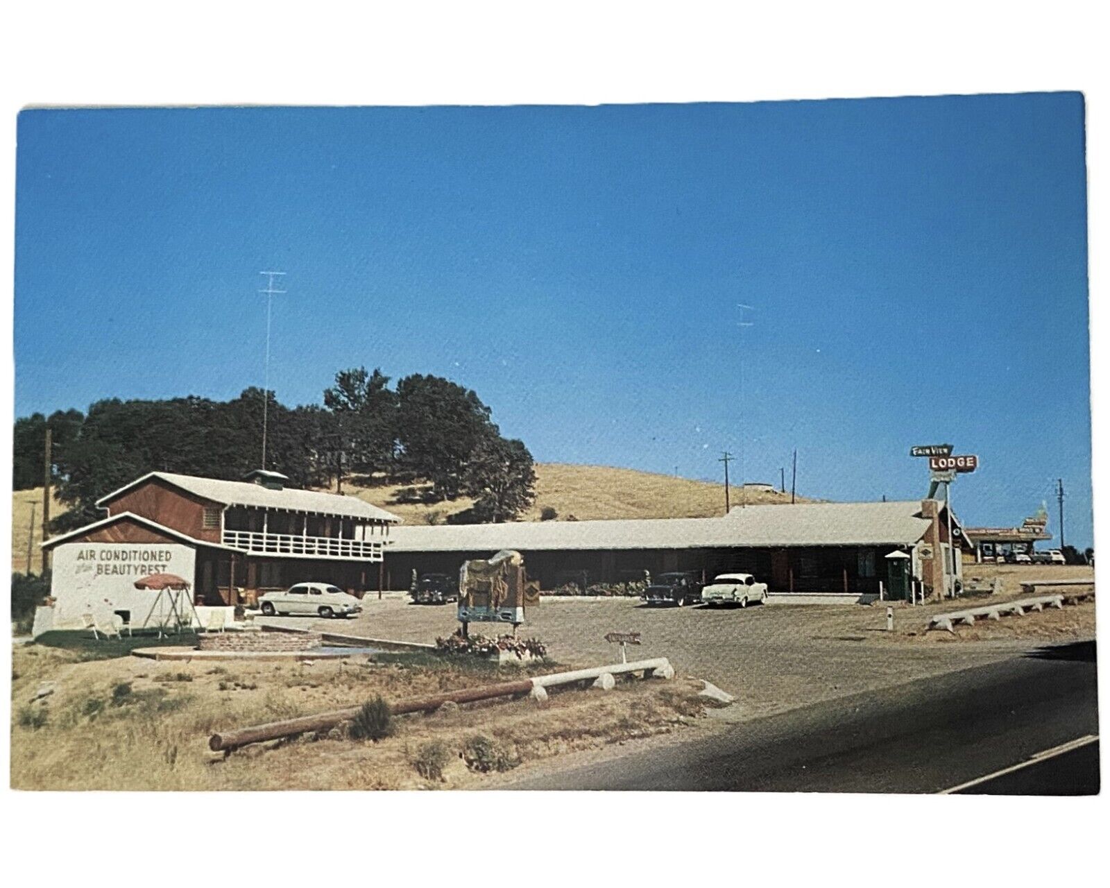 1950s Vtg Postcard Fair View Lodge Highway 50 Placerville CA Nice Early 50s Cars