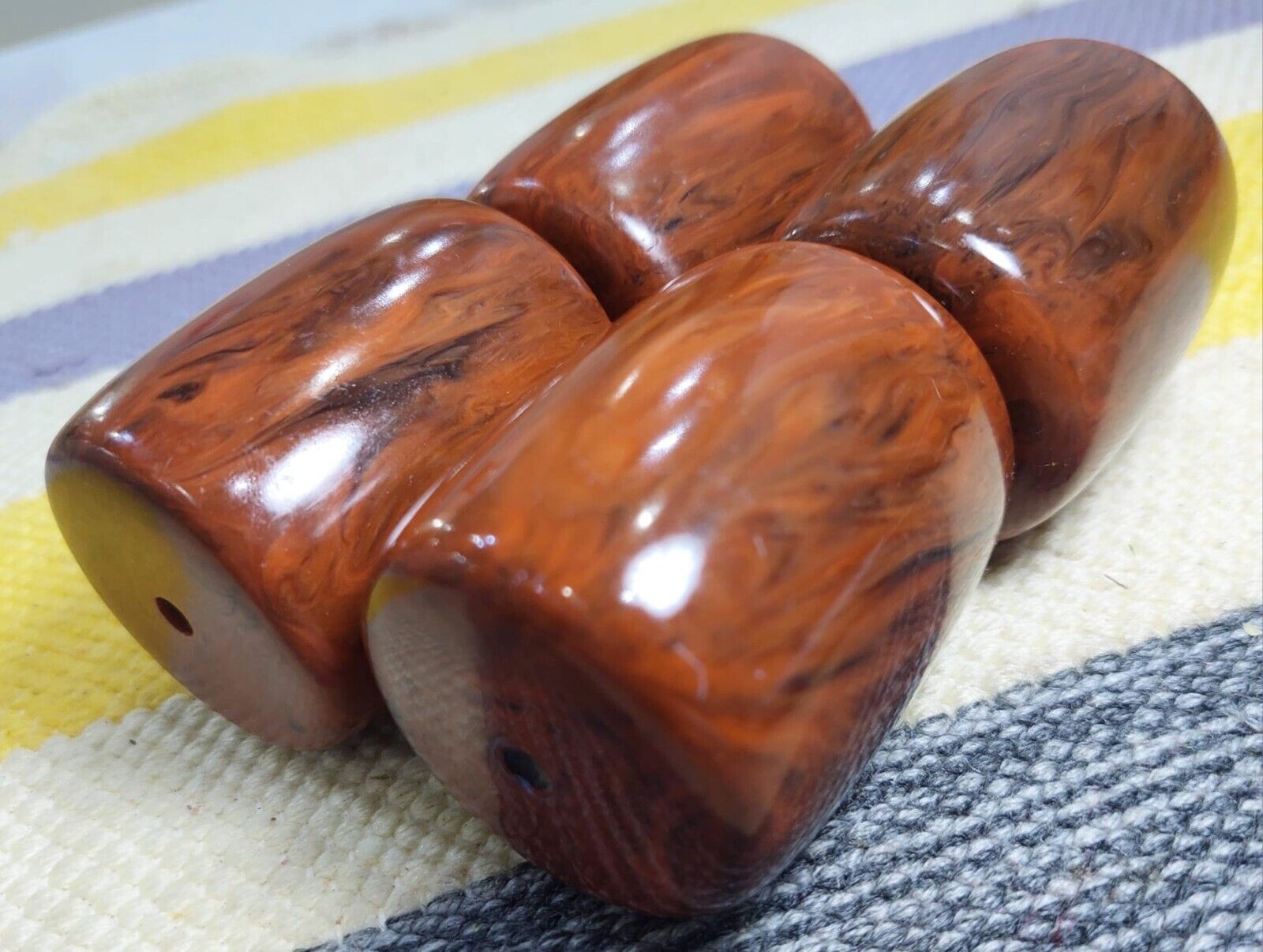 bakelite musk amber 457 grams 4 piece beads suitable for rosary old bacalite