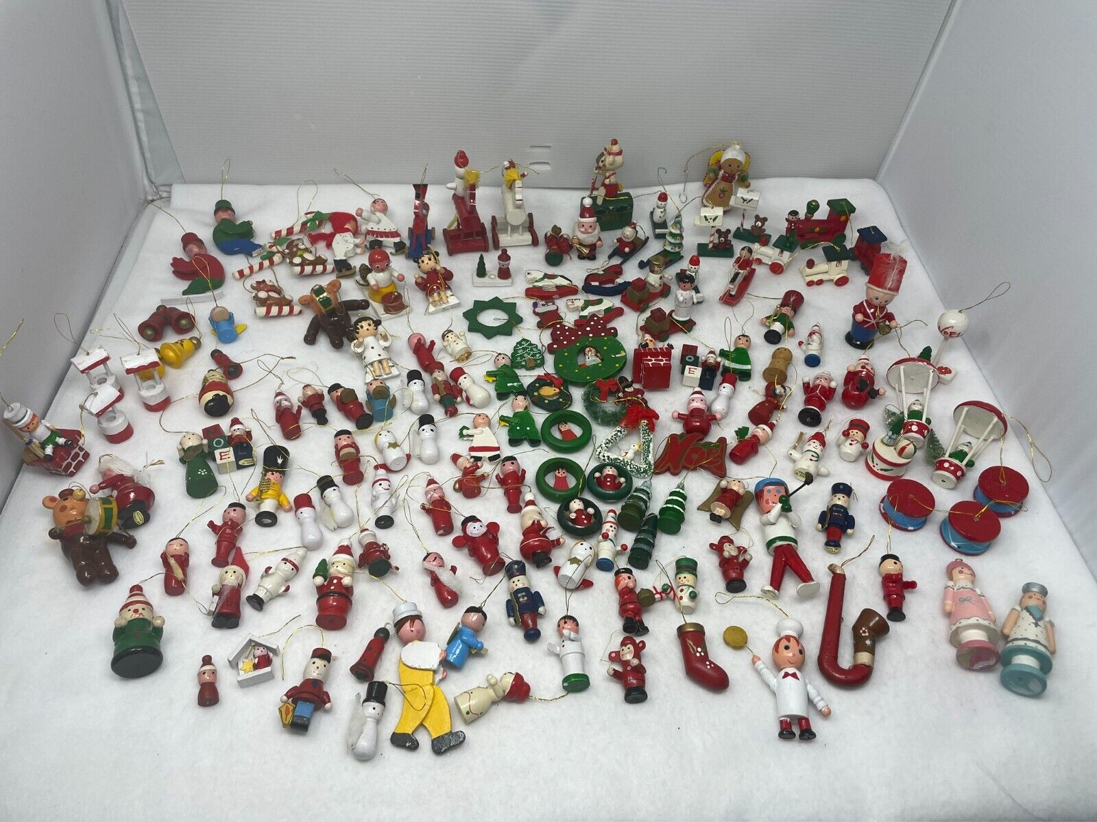 Vintage Christmas Small Wooden Ornaments Lot Of 120+