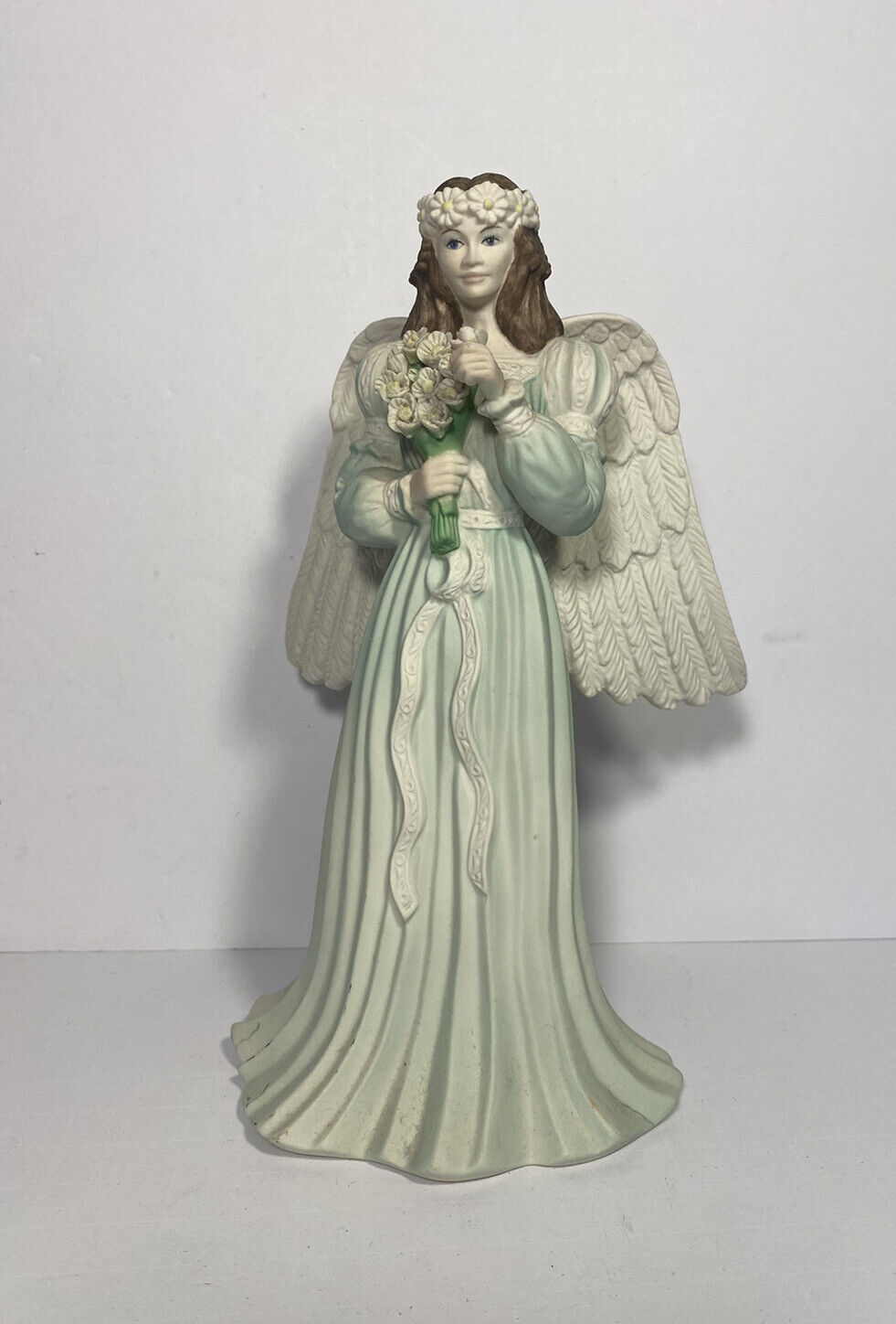 Wedgwood Figurine Angelica “Seraphs Of The Seasons”in Matte HTF Signed 1998 Read